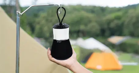 Hoe Bluetooth-luidspreker op microfoon aan te sluiten